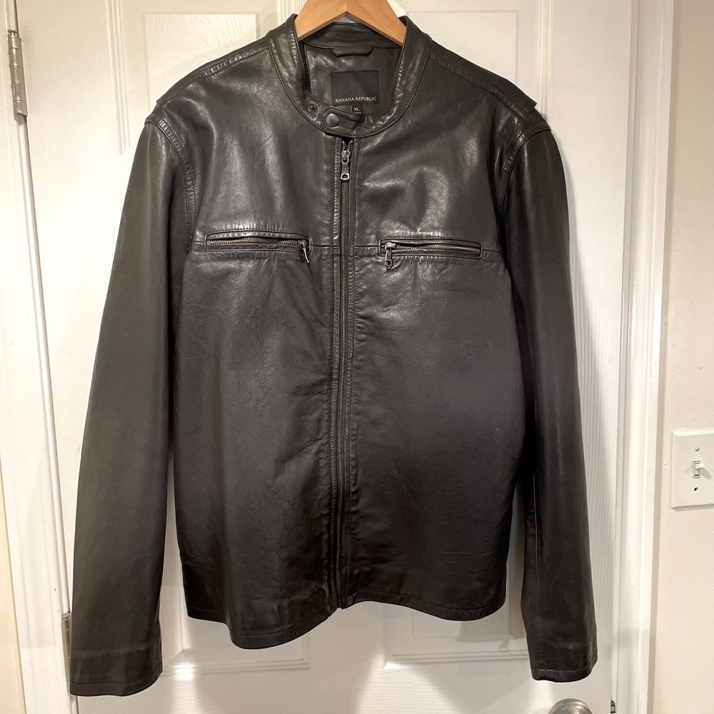 Banana Republic leather jacket. Black, XL